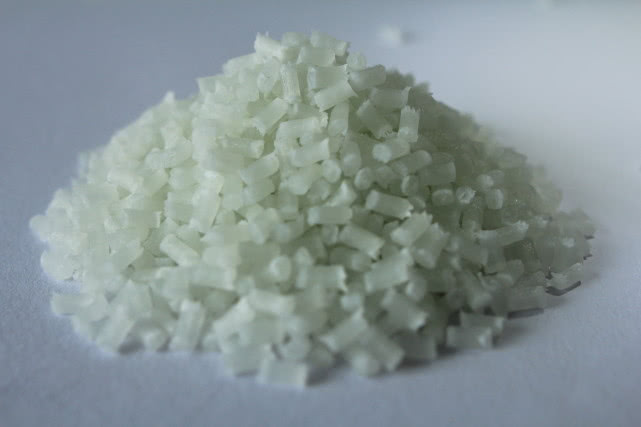 原因分析改性尼龍工程塑料制品產生的白點